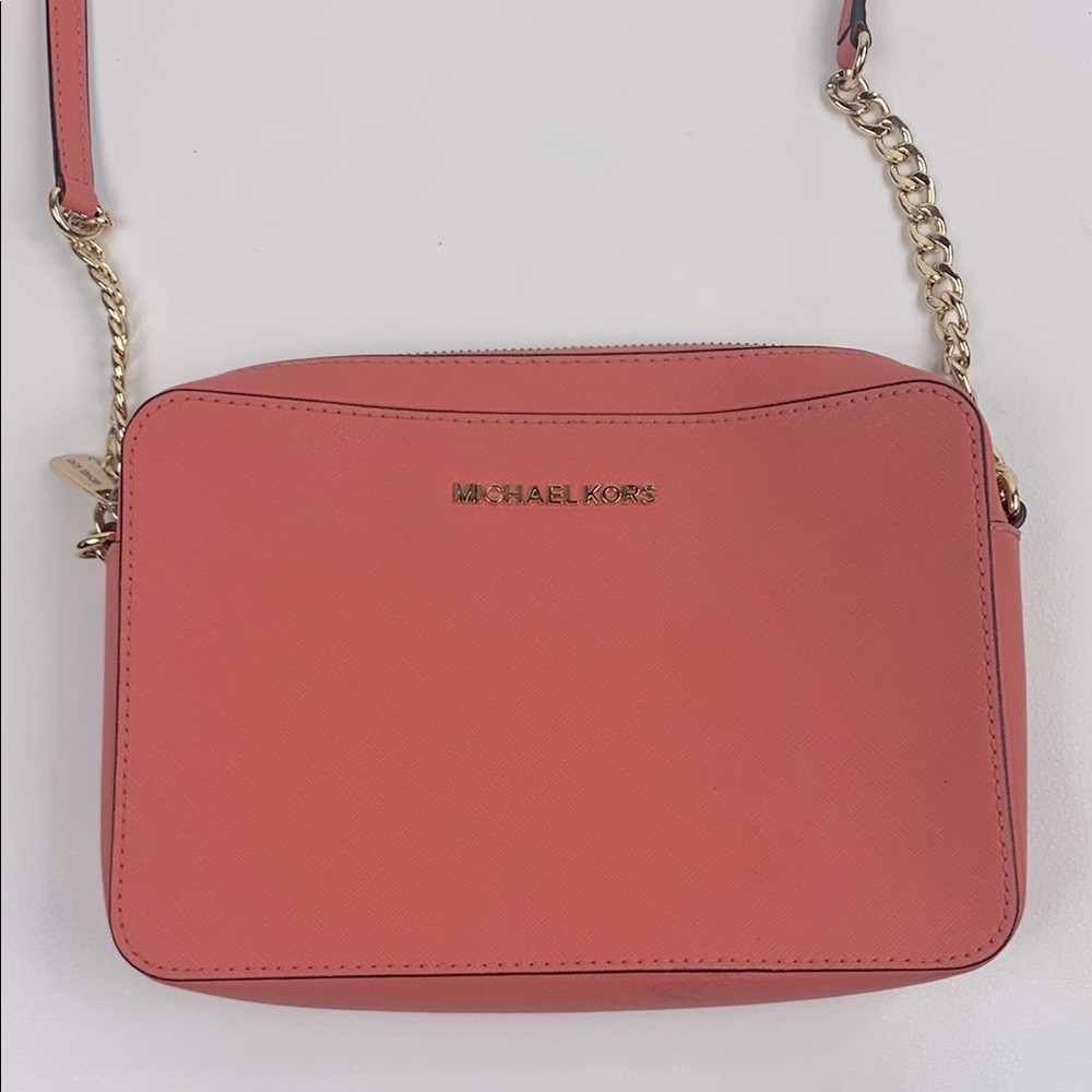 Michael Kors Pink Coral Crossbody Bag Gold chain strap Zip close MK shoulder bag - Picture 2 of 16